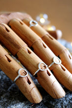 Load image into Gallery viewer, Orbit Minimal Ring