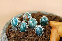Load image into Gallery viewer, Moss Agate Dotted Frame Rings