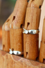 Load image into Gallery viewer, Ebb & Flow Band in White Topaz Size 9