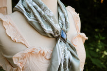 Load image into Gallery viewer, Bandana Slide- Labradorite