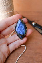 Load image into Gallery viewer, Bandana Slide- Labradorite