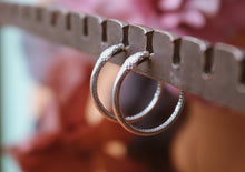 Load image into Gallery viewer, Serpent Hoops