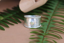 Load image into Gallery viewer, Illuminate- Custom Opal Ring