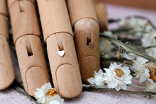 Load image into Gallery viewer, Tiny Hearts Earrings