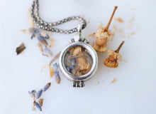 Load image into Gallery viewer, Moon Herb Amulet- Monday