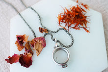 Load image into Gallery viewer, Venus Herb Amulet- Friday