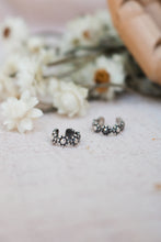 Load image into Gallery viewer, Floral Crown Ear Cuff
