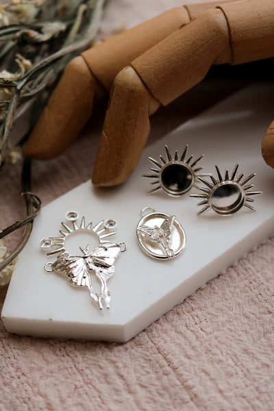 Moon Tan - An expansion on the Bewitching Entomology Collection