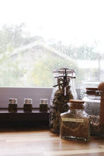 Load image into Gallery viewer, Mugwort Banner and Dream Oil Set
