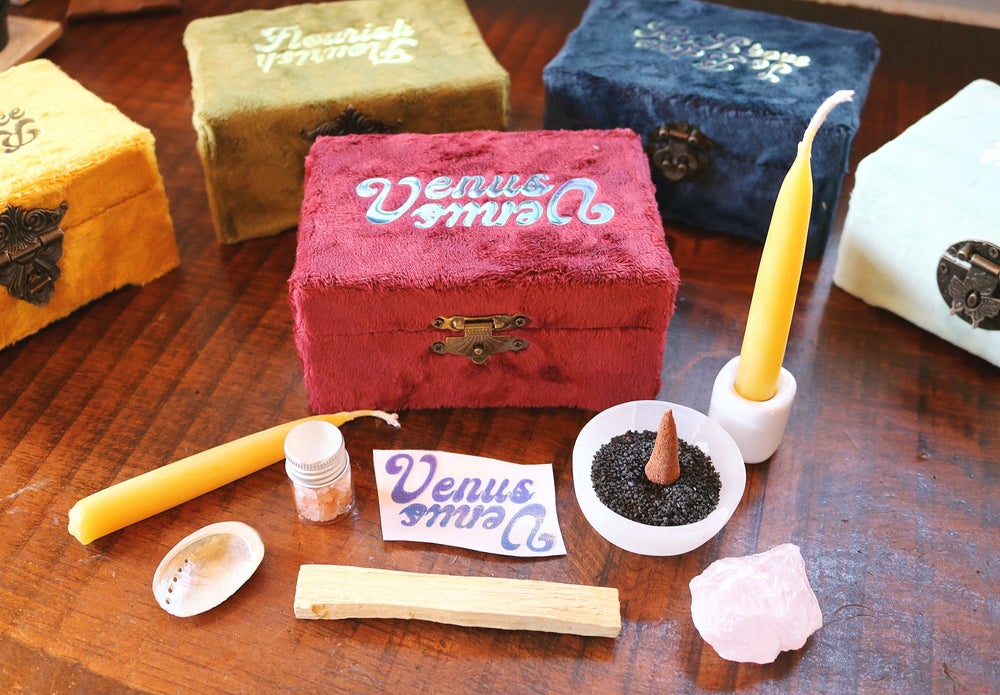 Venus Altar Box