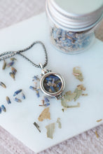 Load image into Gallery viewer, Mercury Herb Amulet- Wednesday
